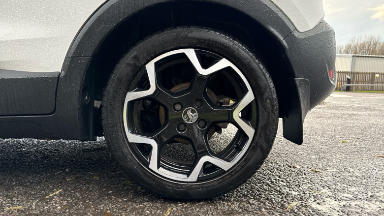 Vauxhall Crossland 1.2 SRi Nav 5dr Petrol Hatchback